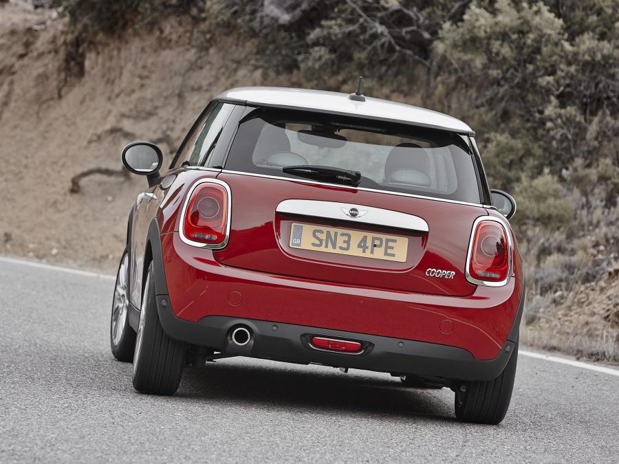  Mini Cooper 2014 года  (фото 38 из 77)